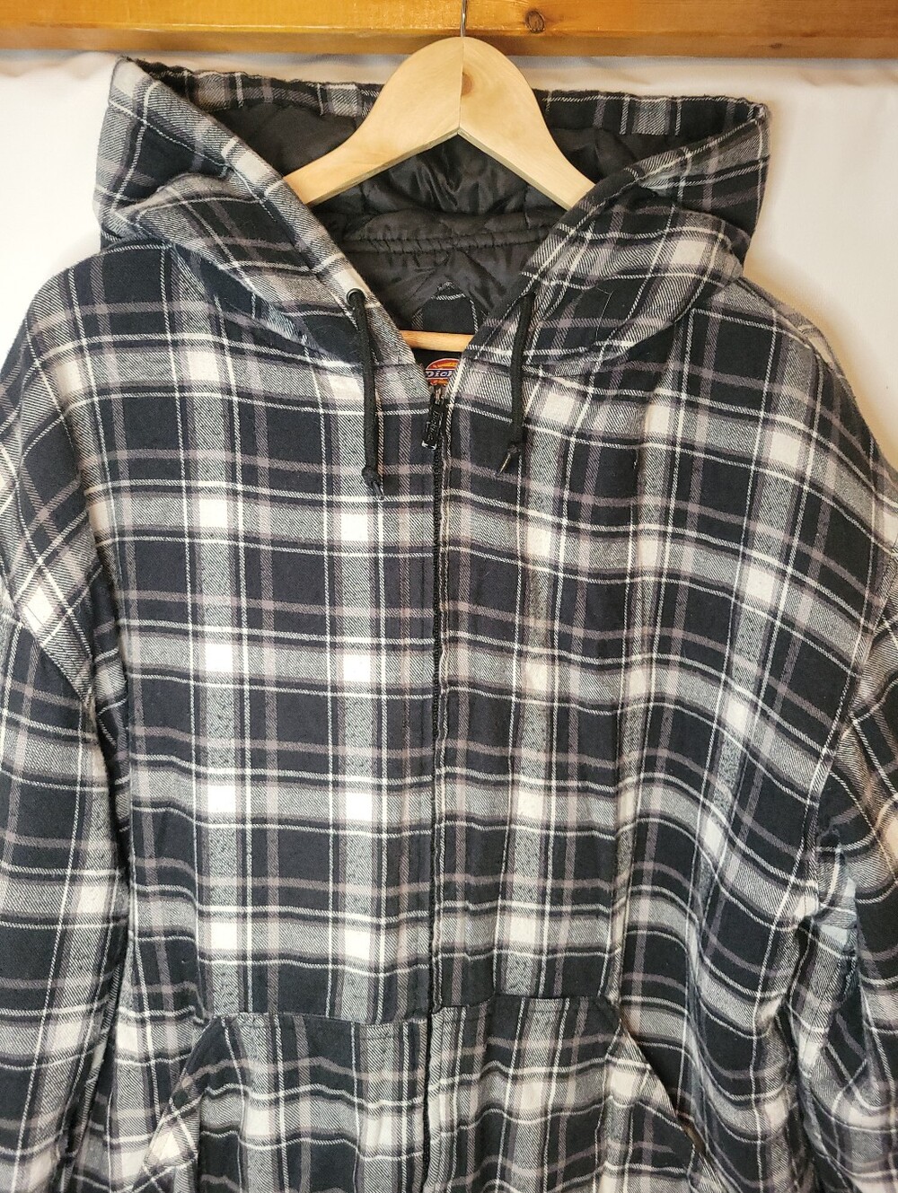 Dickies Black & White Plaid Hooded Quilted Bomber Jacket - Picture 2 of 11
